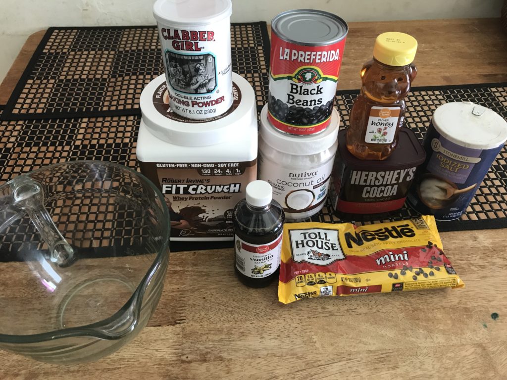 list of ingredients for an easy homemade protein bar recipe